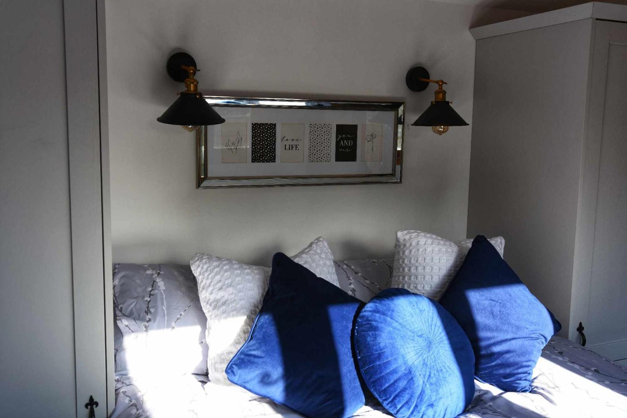 Luxurious Shepherd's Hut