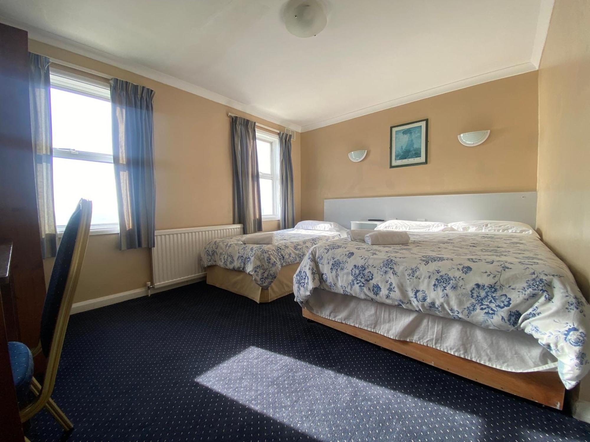Family Double Room,1658117491:JPEG