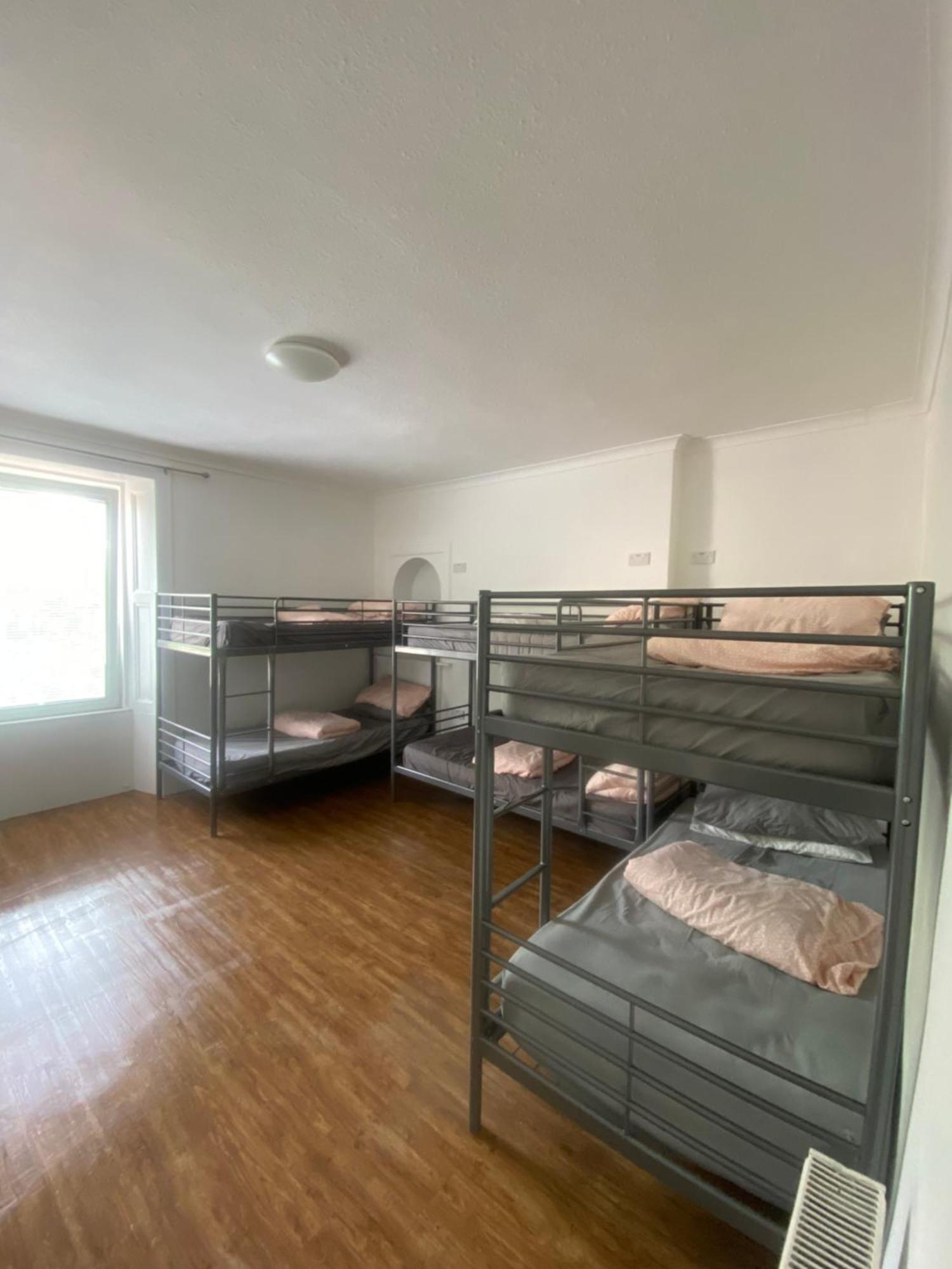 Bed in 8-Bed Mixed Dormitory Room