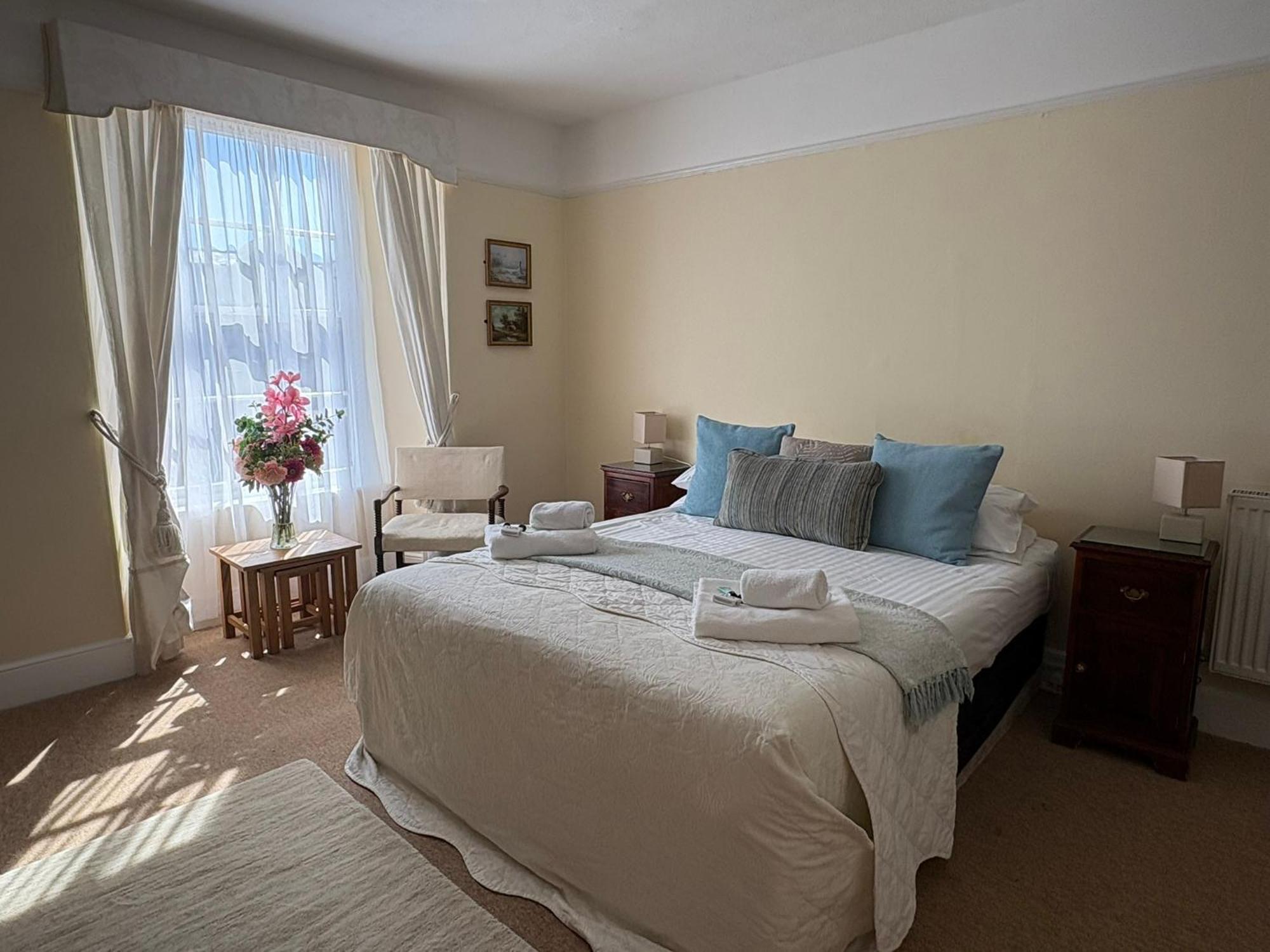 Twin Room with Sea View
