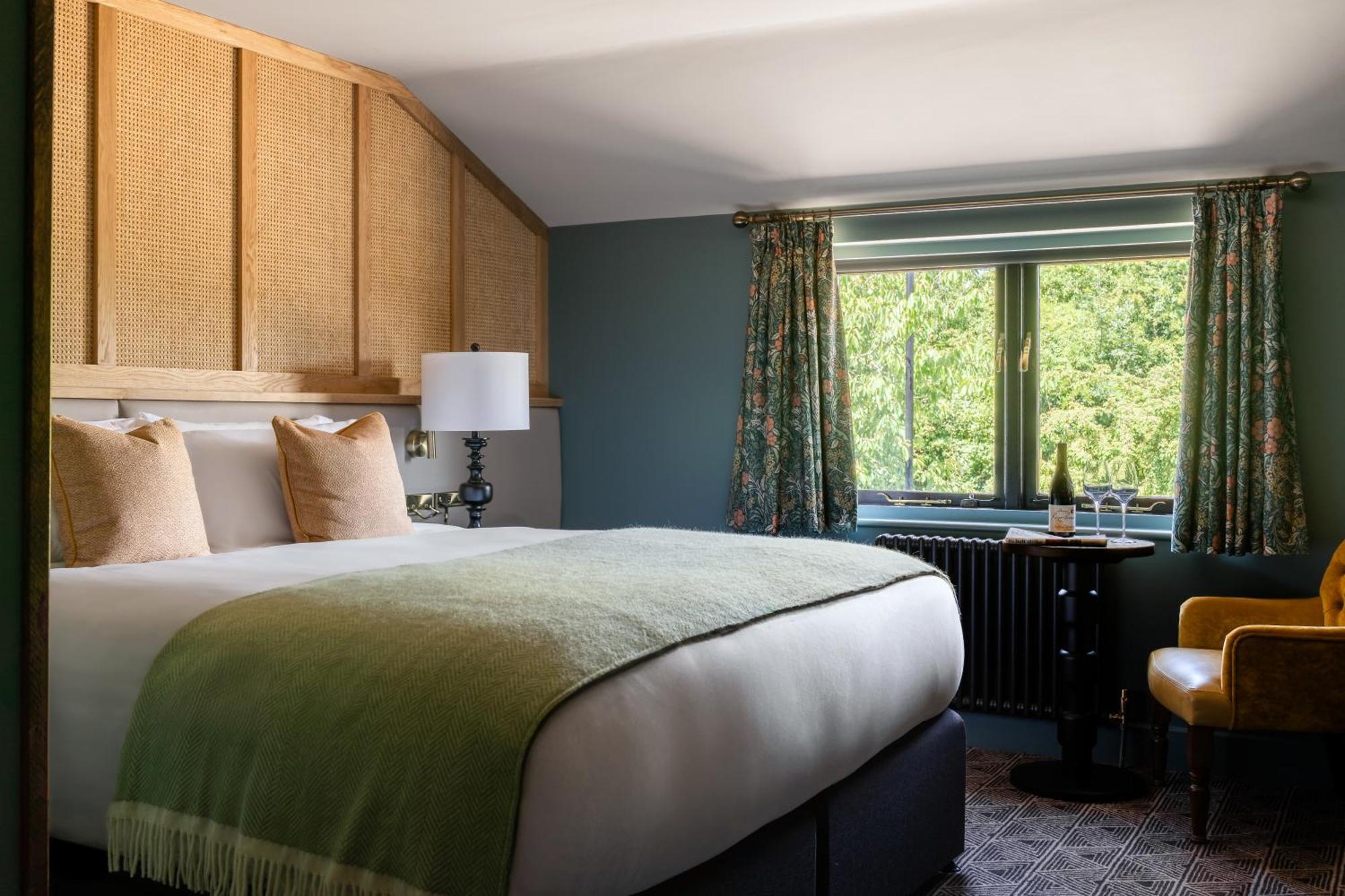 Double Room,1689830117:JPEG