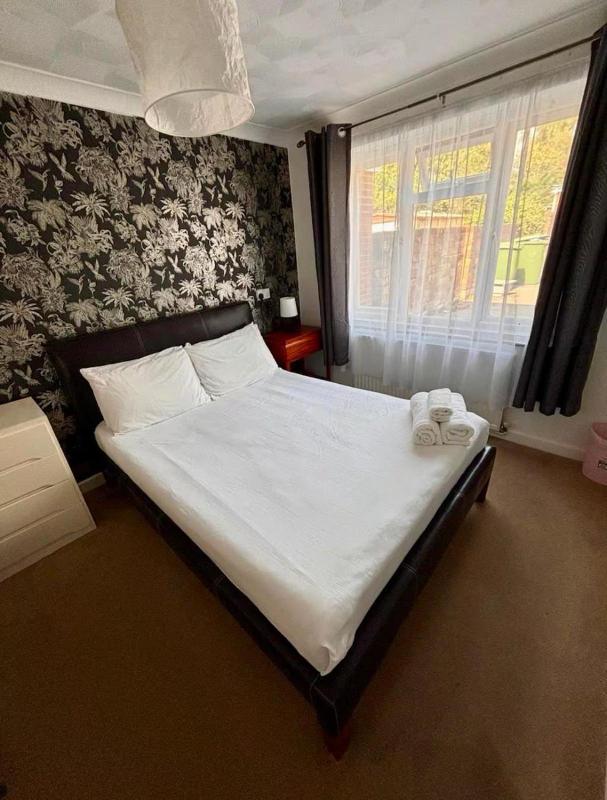 Double Room with Shared Bathroom