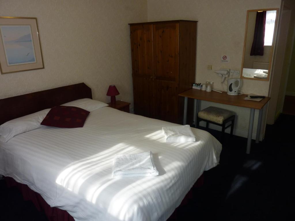Classic Double Room