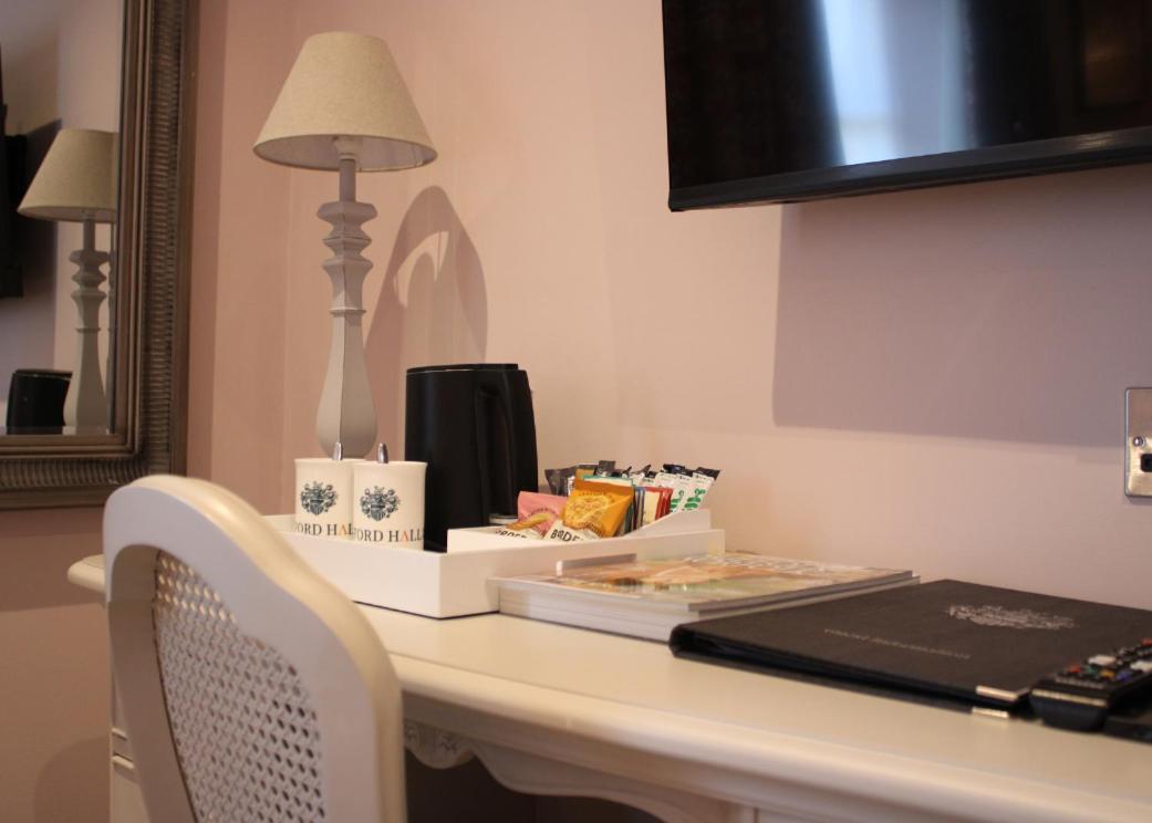 Signature Room with Double Bed - Non-Smoking
