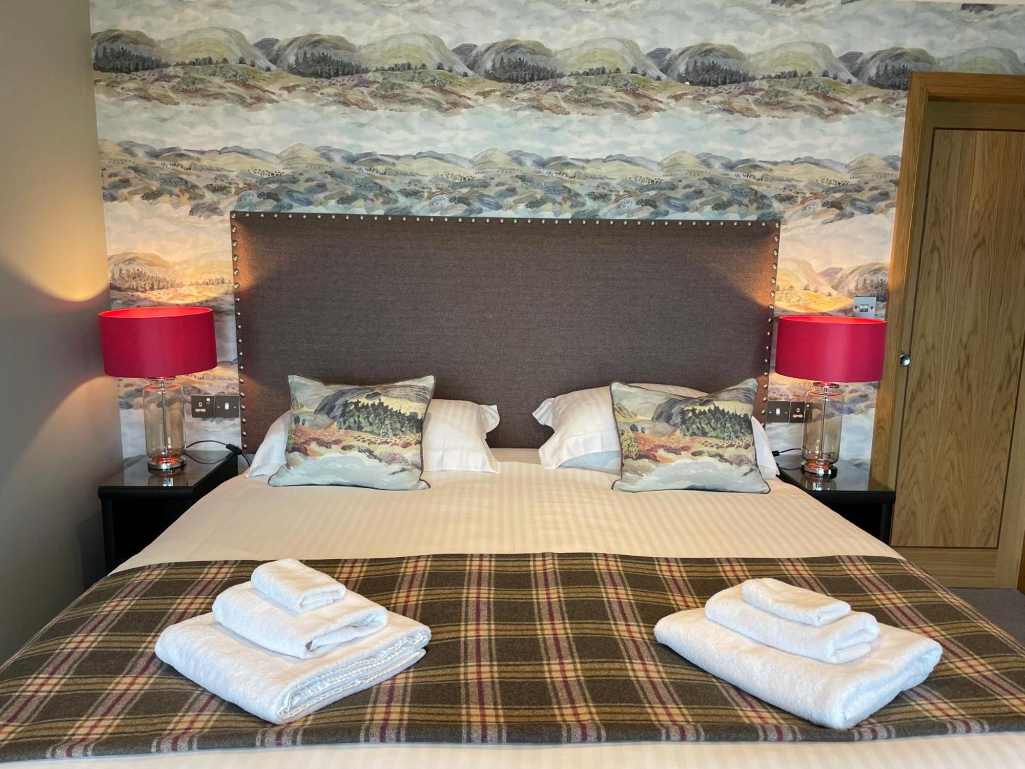King Room with Lake View