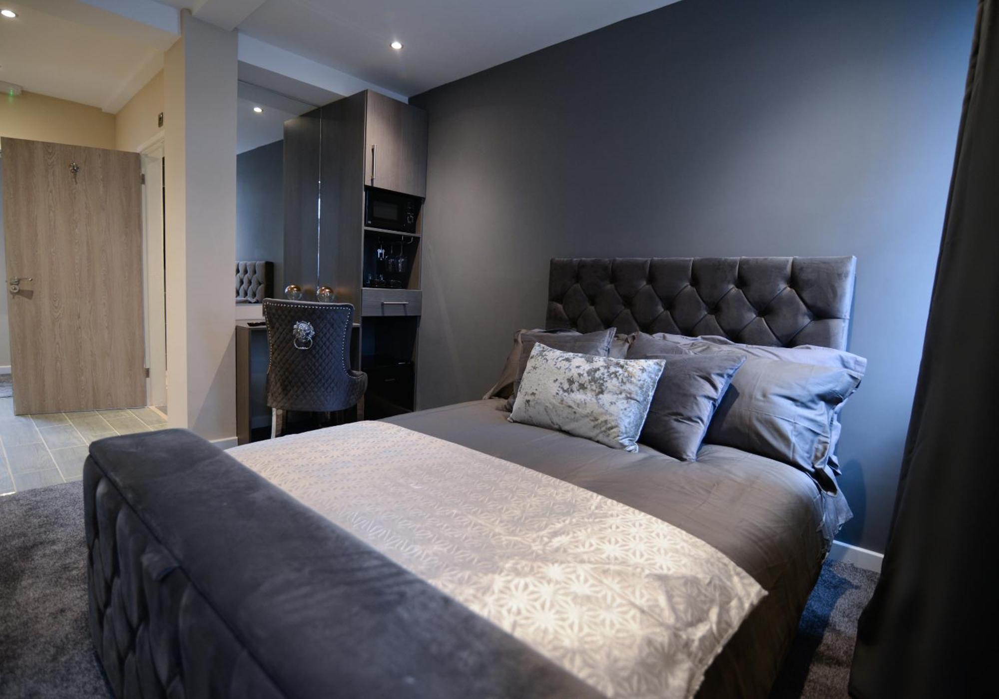 One-Bedroom Suite,1743301711:JPEG