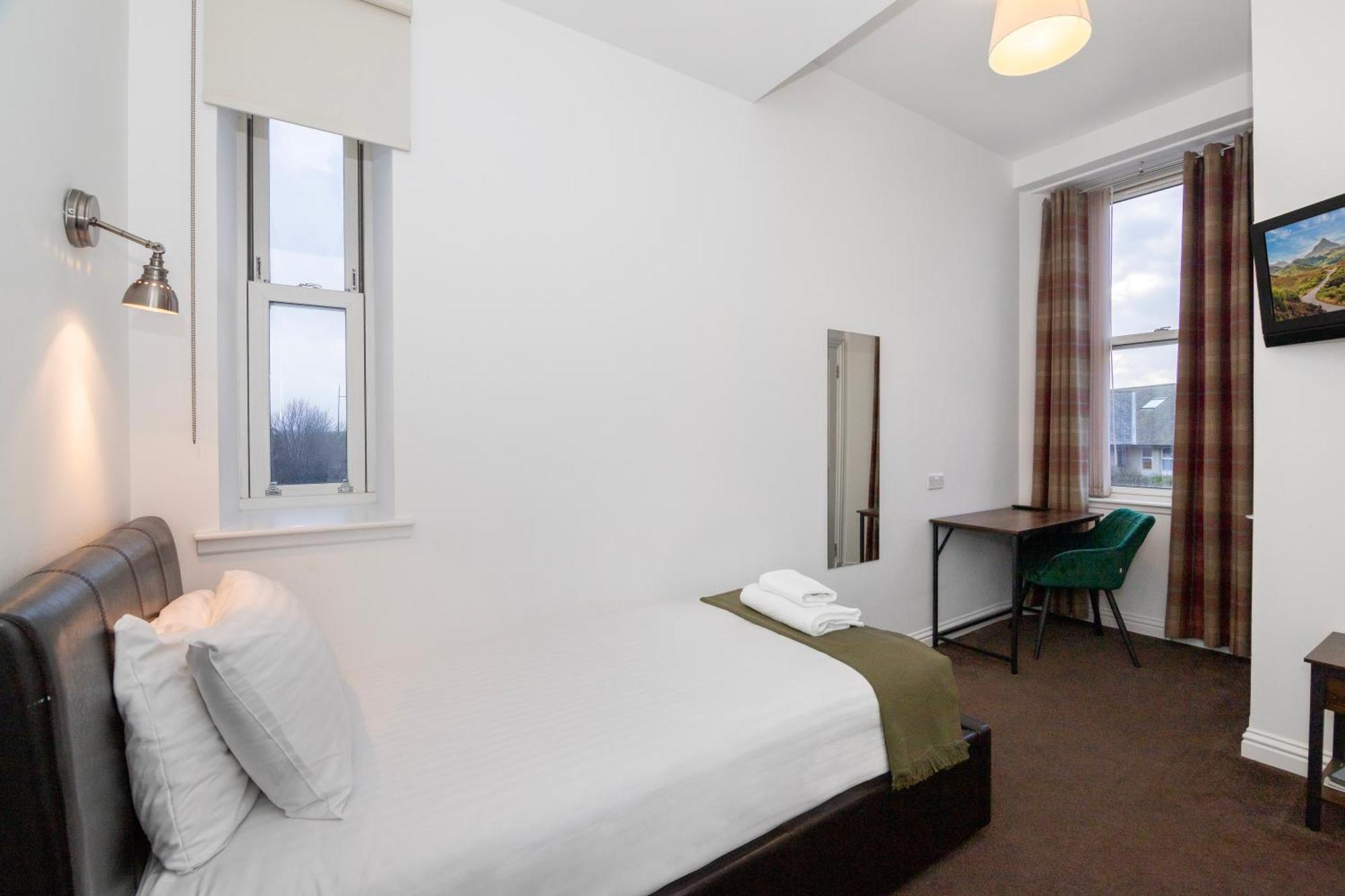 Single Room with Shower