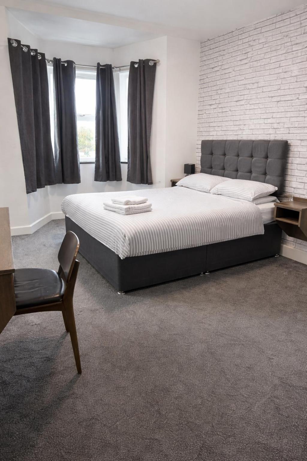 Deluxe Family Suite