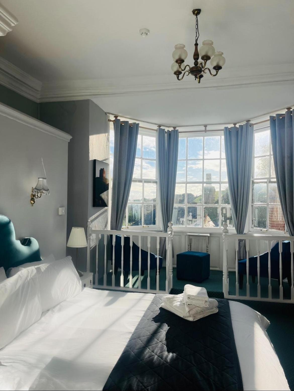 Large Double Room