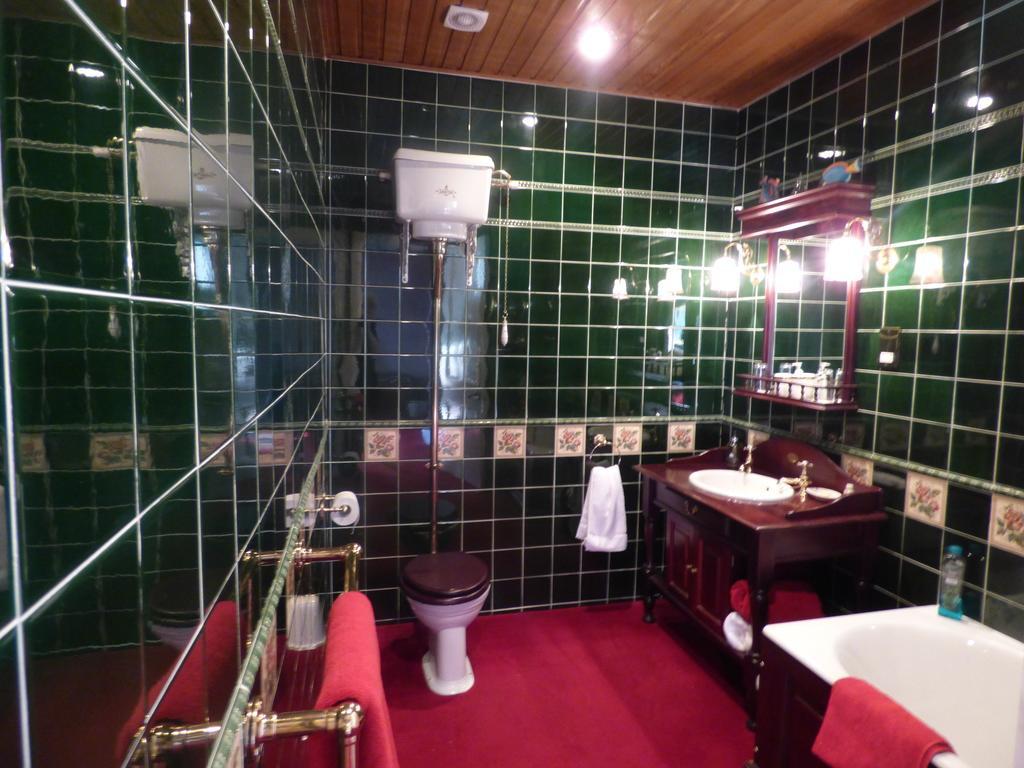 Deluxe Double Room with Bath