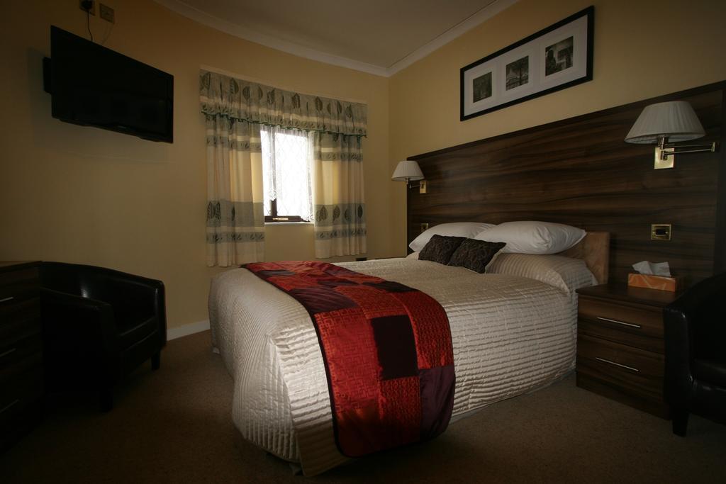 Double Room with Bath