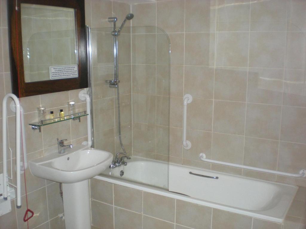 Quarto Duplo