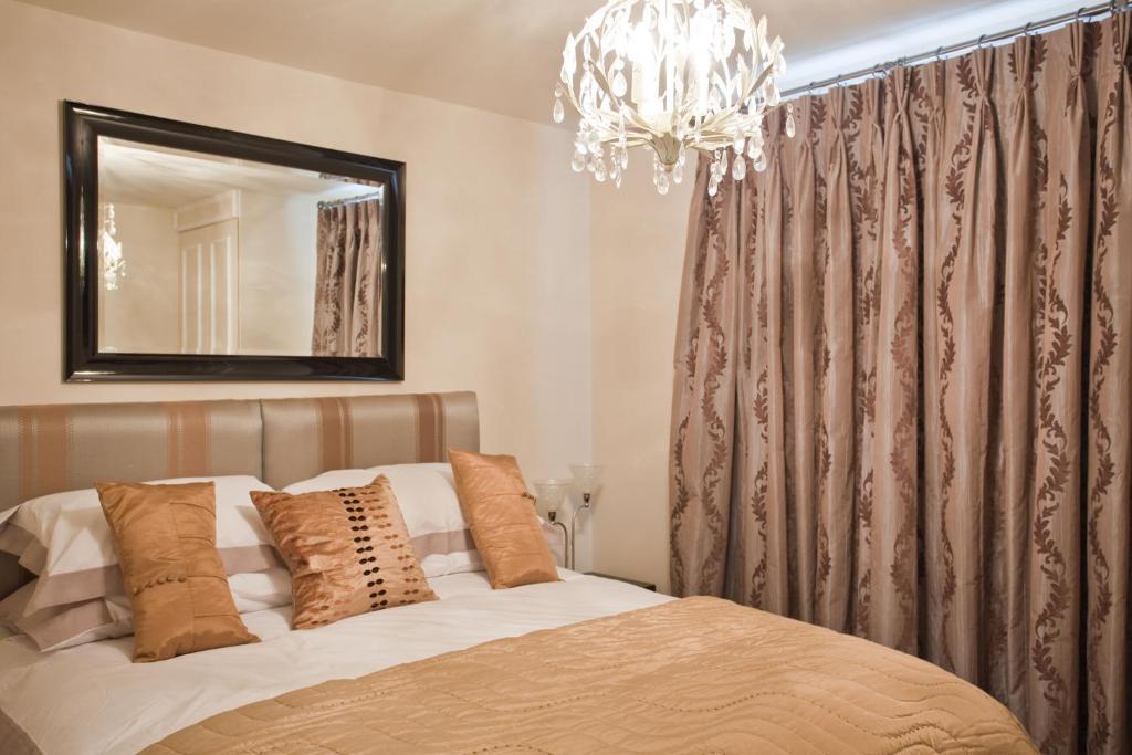 Prestbury Suite