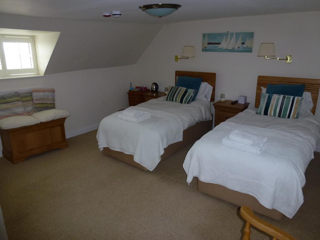 Deluxe Double or Twin Room