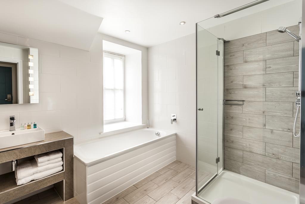 Doppelzimmer mit Seeblick