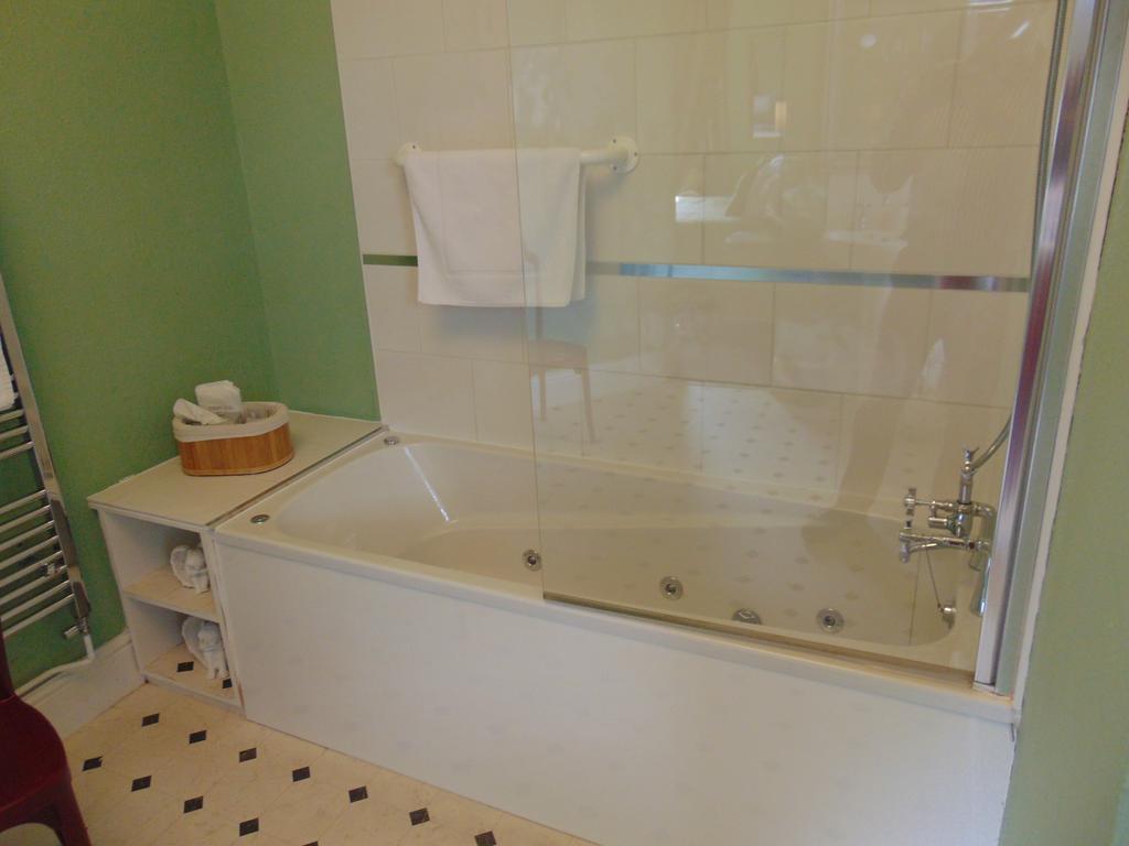 Superior Double Room with Spa Bath