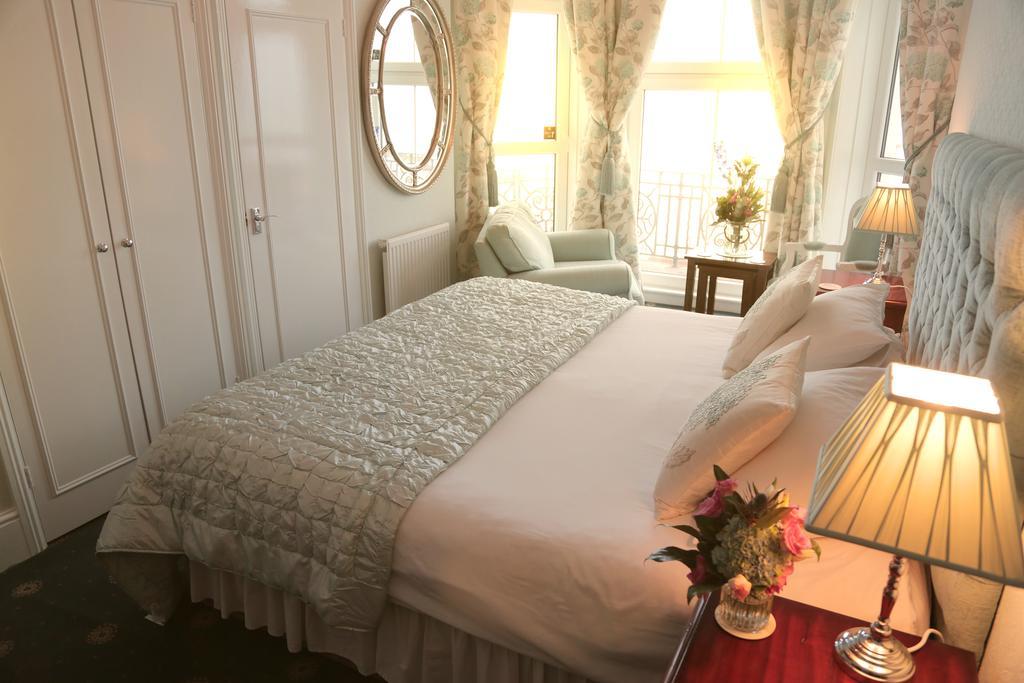 Standard Double or Twin Room with Sea View