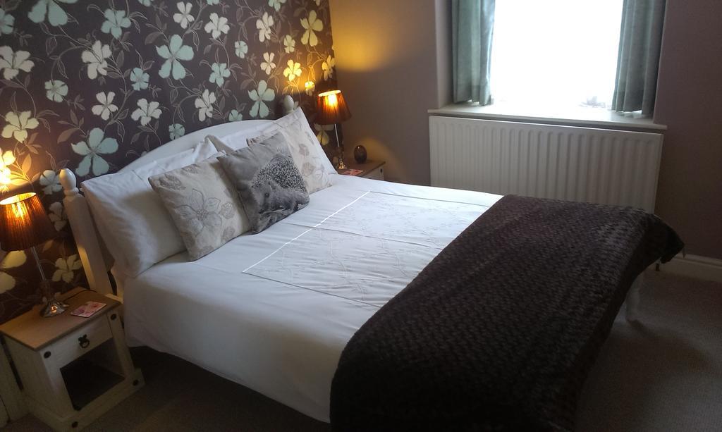 Double Room with Shower
