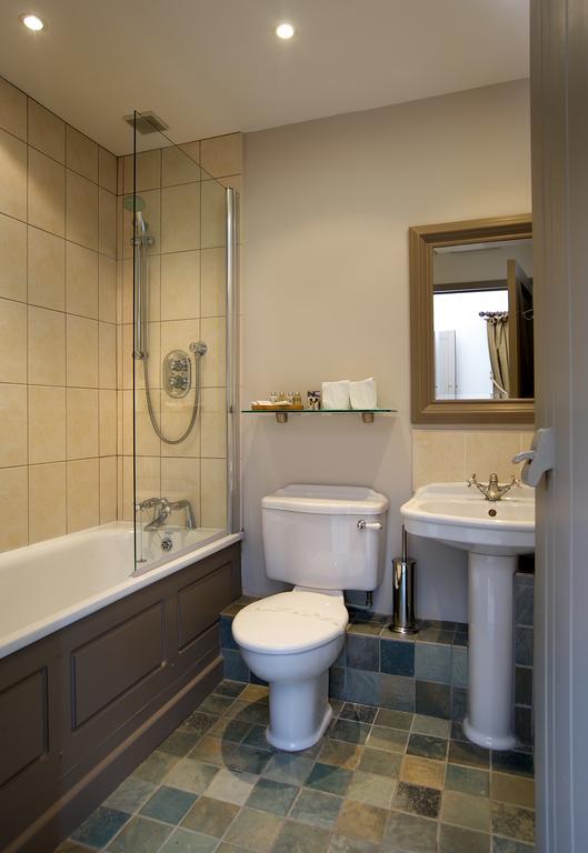 Standard Room,1111684983:JPEG