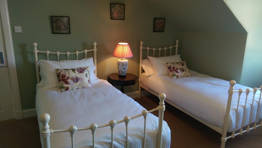 Deluxe Double or Twin Room,713436745:JPEG