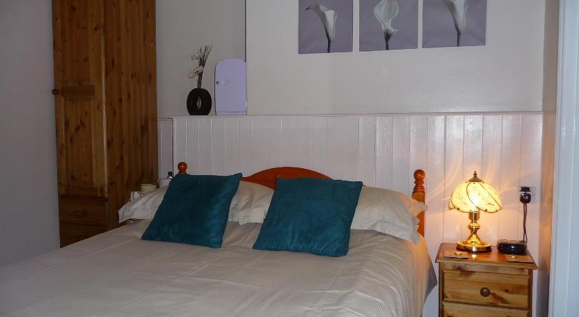 Double Room - First Floor