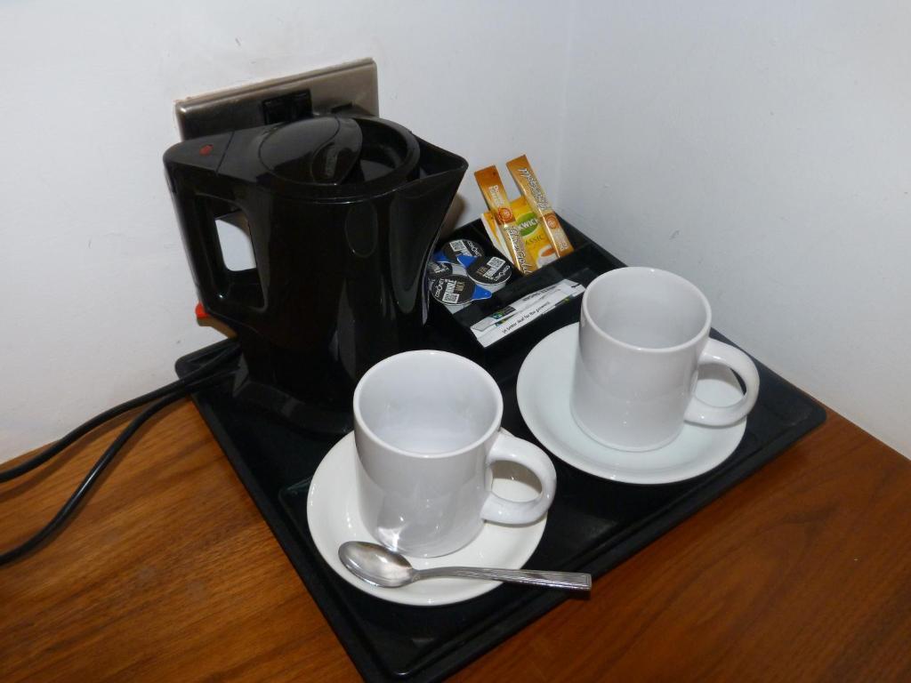 Double Room - No Window