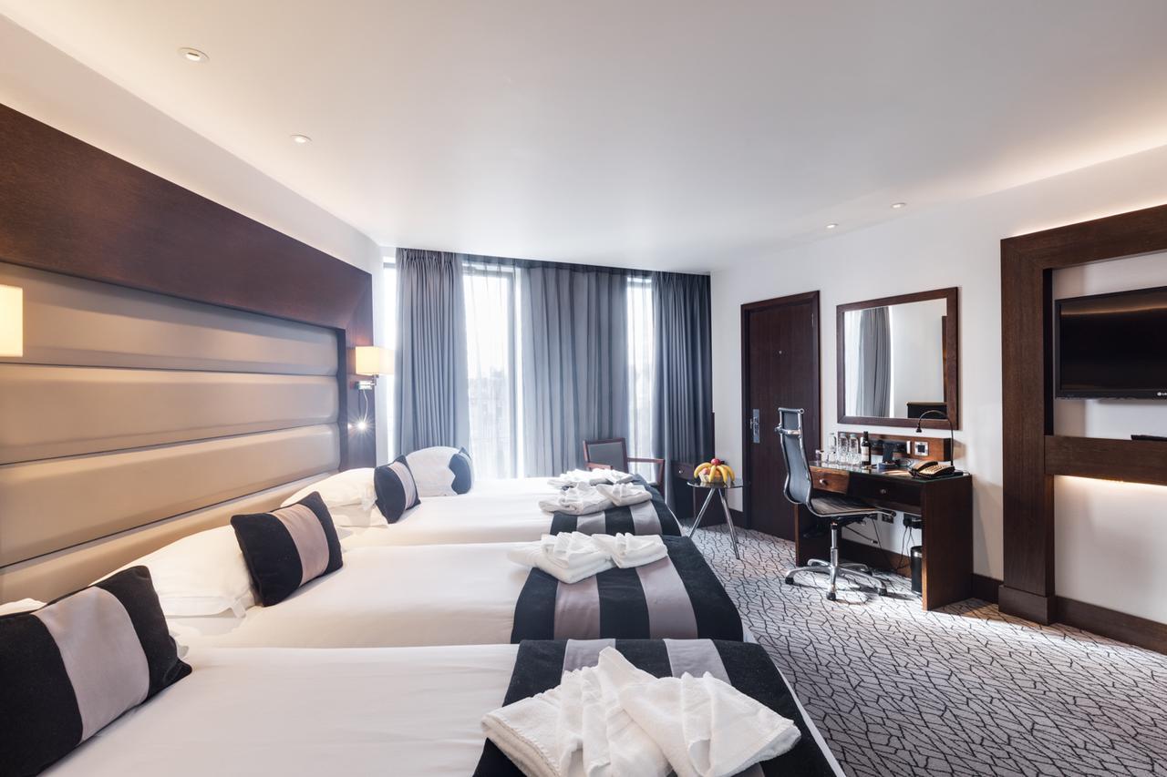 Deluxe Quadruple Room,632271555:JPEG