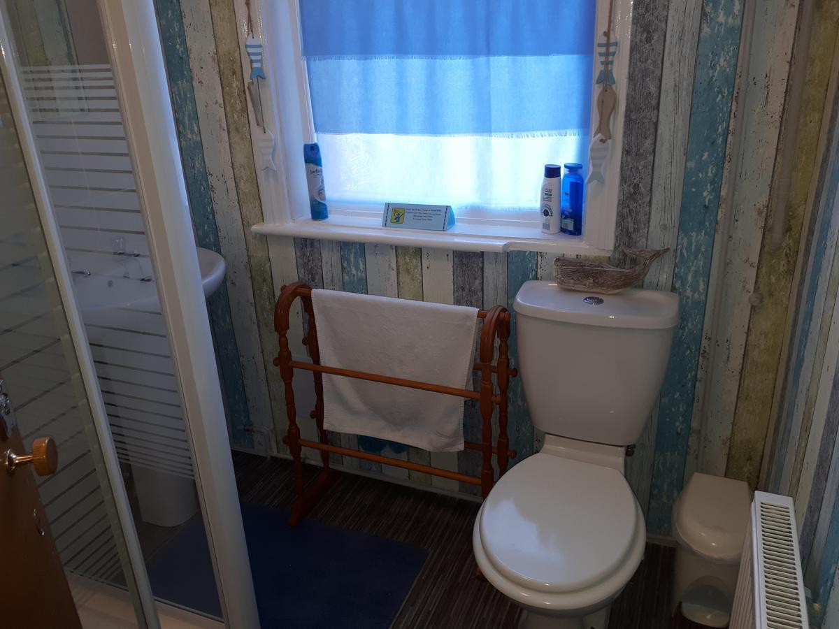 Standard Double Room with Shared Bathroom