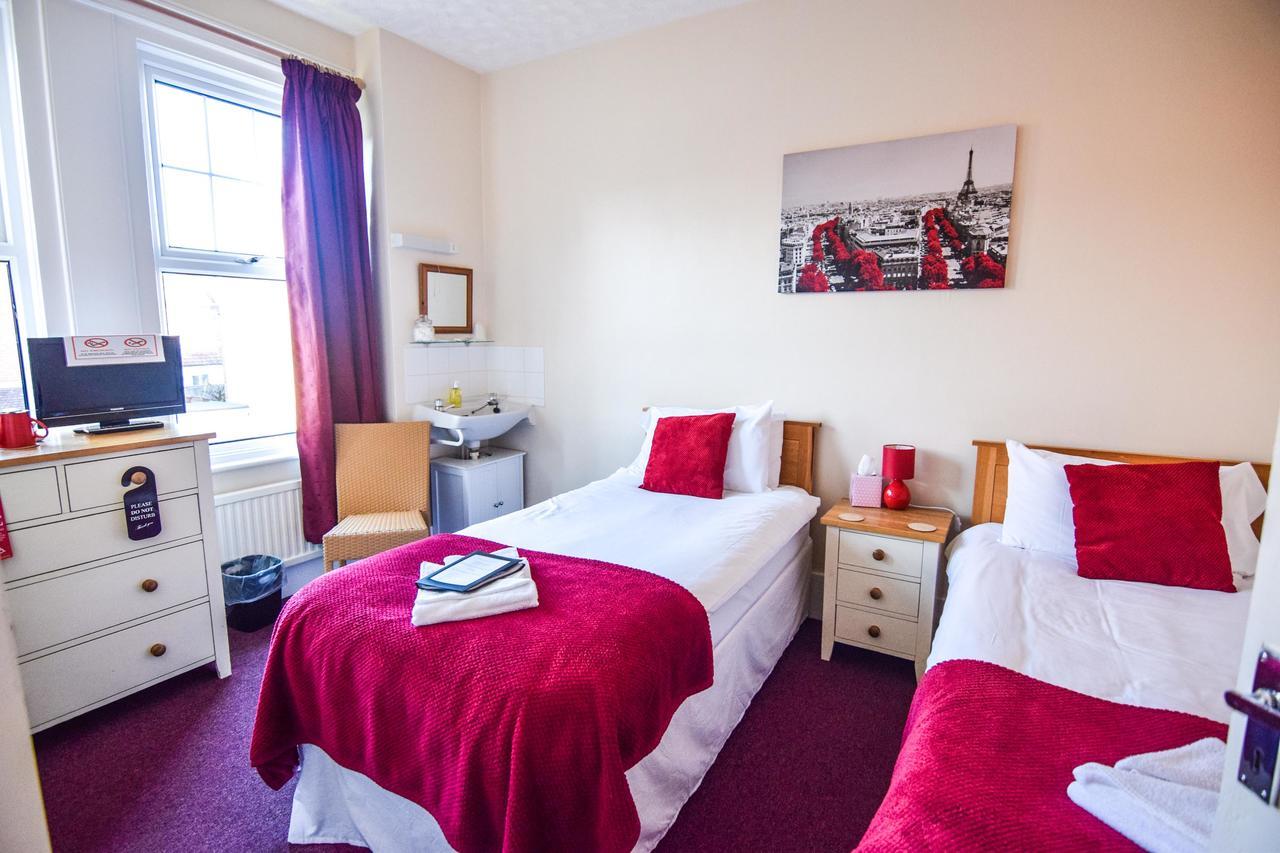En Suite Twin Room