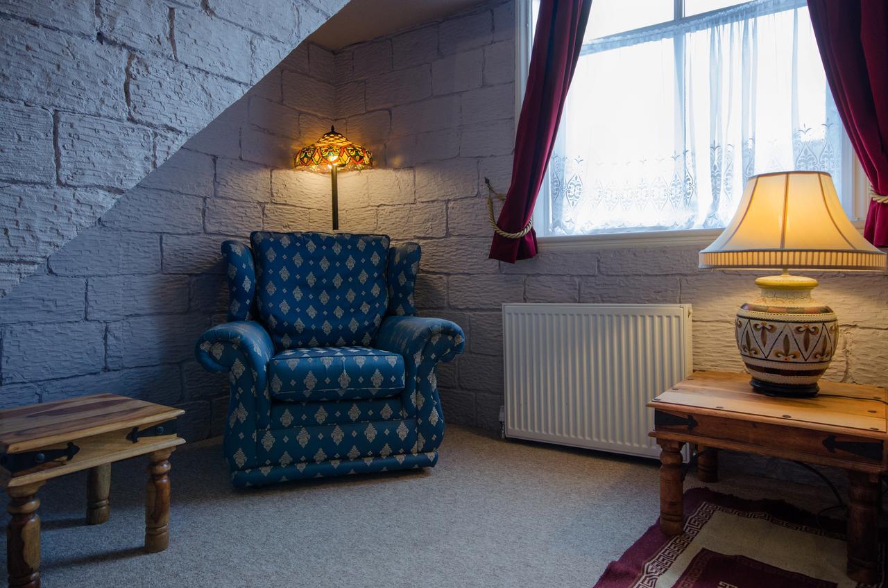 Double Room with Four Poster Bed