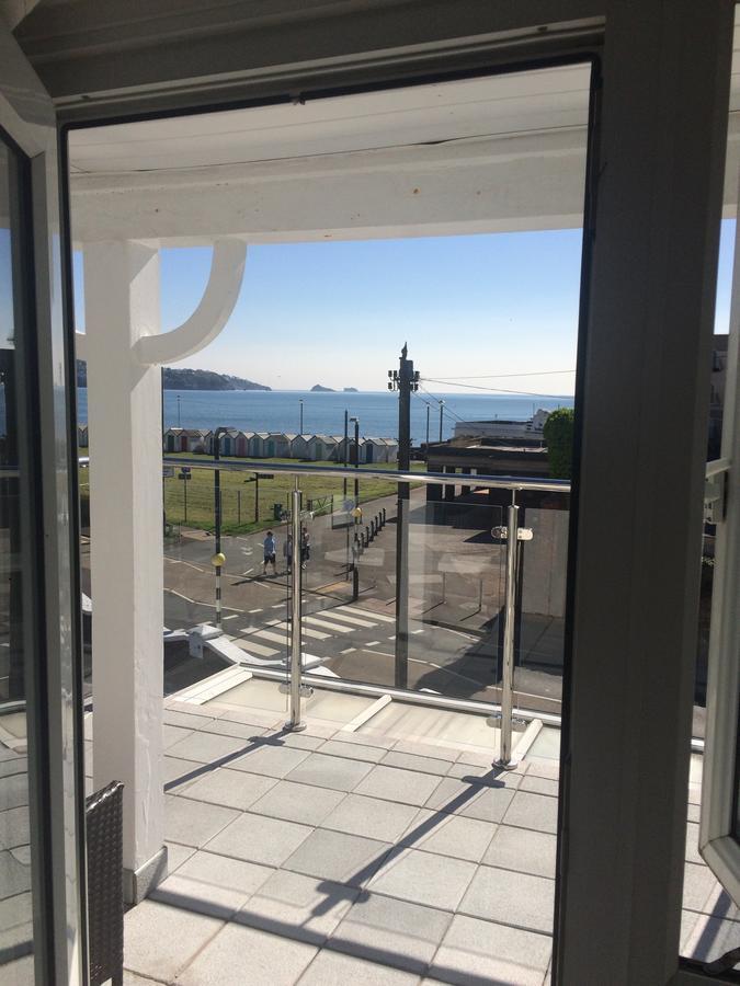 Deluxe Suite with Sea View