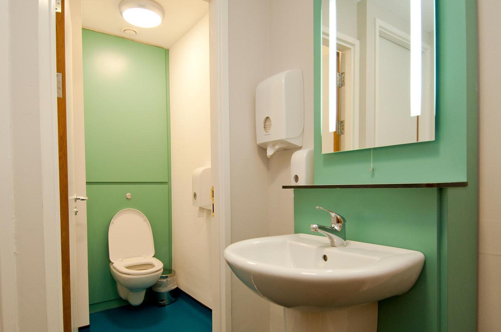 Single Room Shared Bathroom