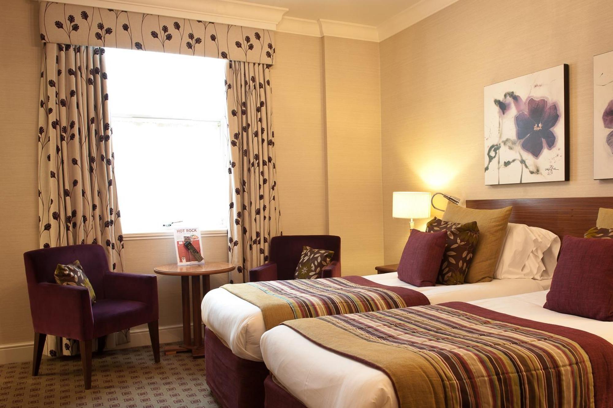 Deluxe Twin Room Non-Smoking,1620198509:JPEG
