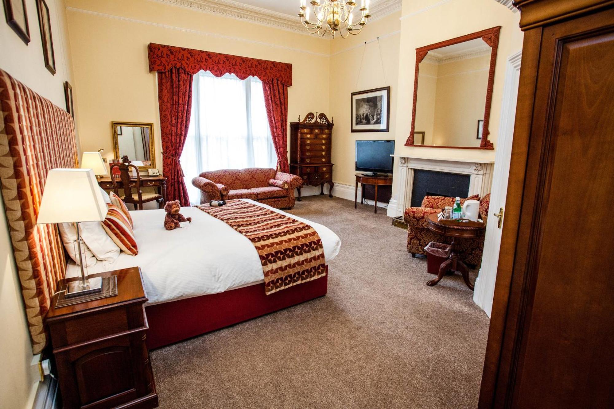 Executive Room
