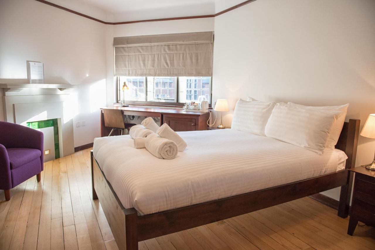Double Room,723307759:JPEG