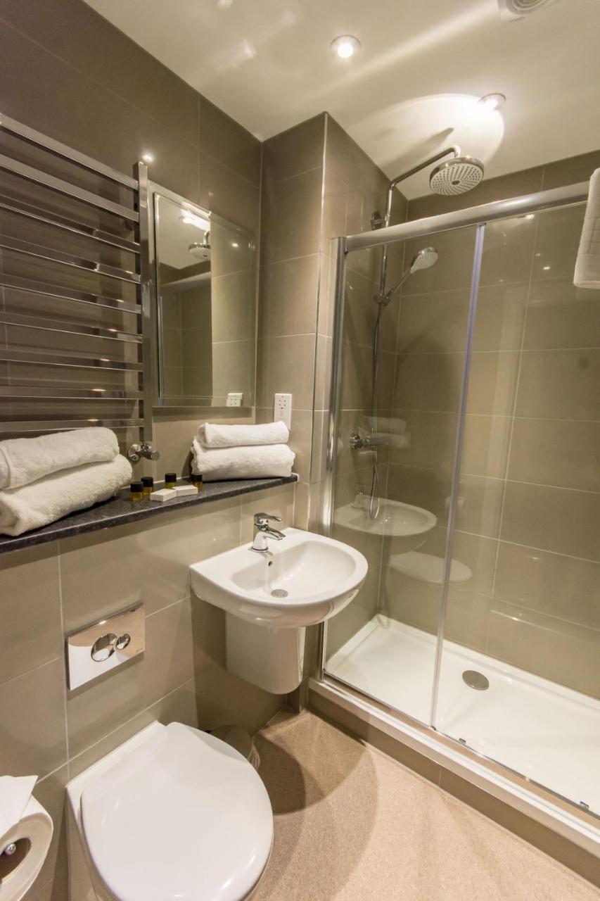 Superior Twin Room with City View