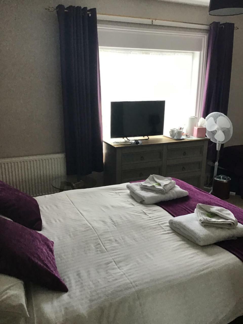 Standard Family Room,1584665688:JPEG