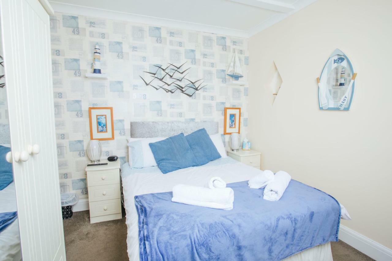 Double Room with Sea View and Balcony