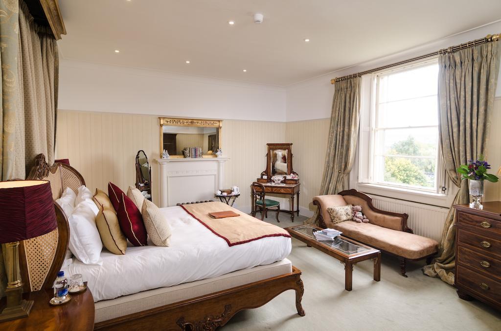 Grand Deluxe Double Room