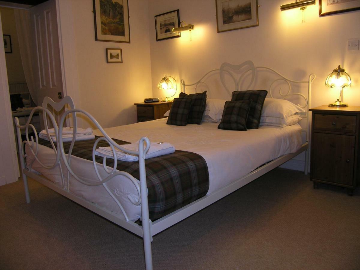 Double Room with Private External Bathroom