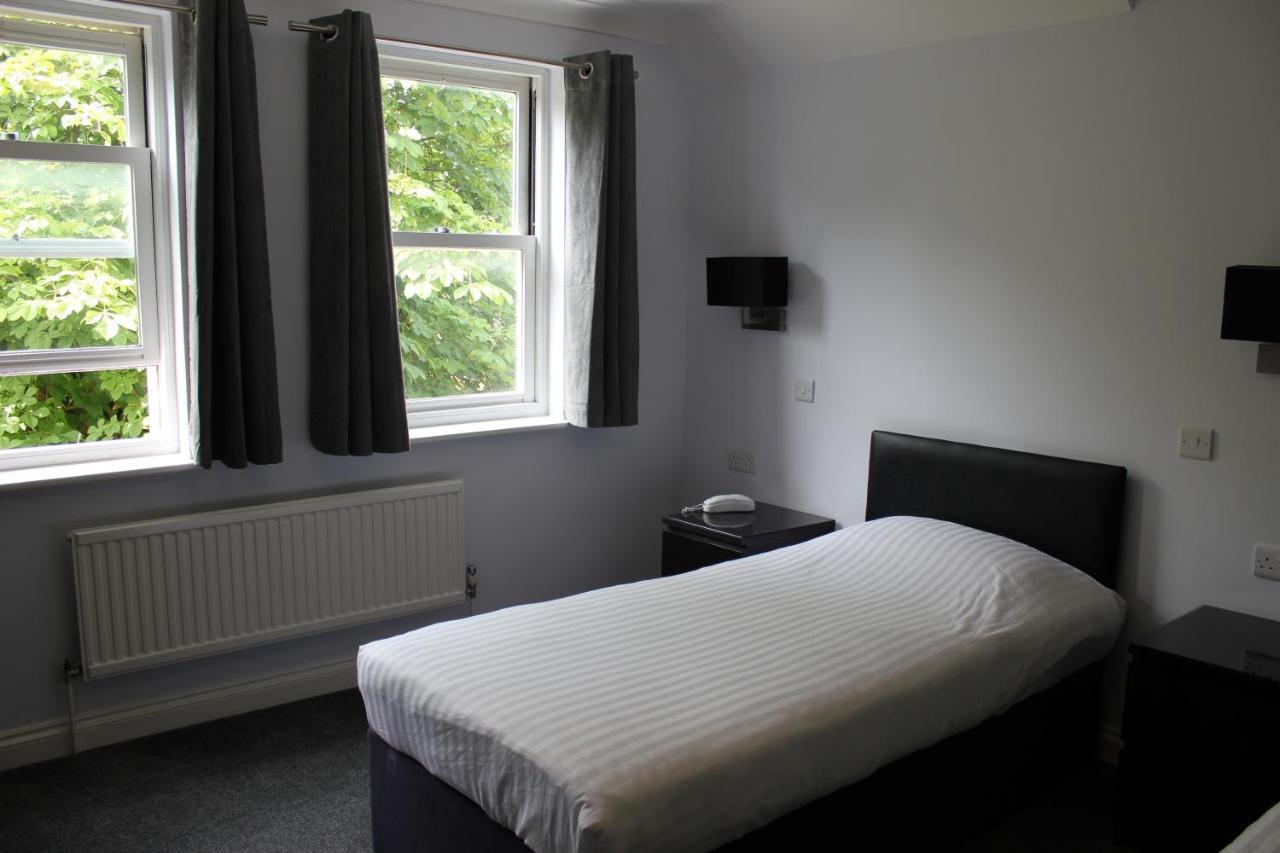 Standard Single Room - Non-Smoking