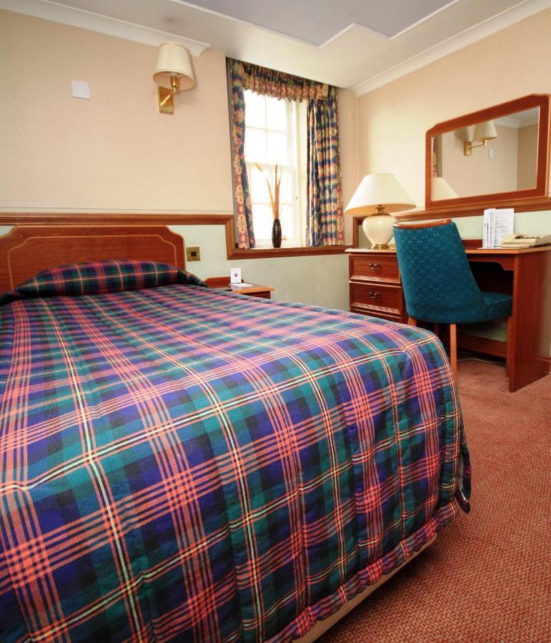 Superior Single Room,696315078:JPEG