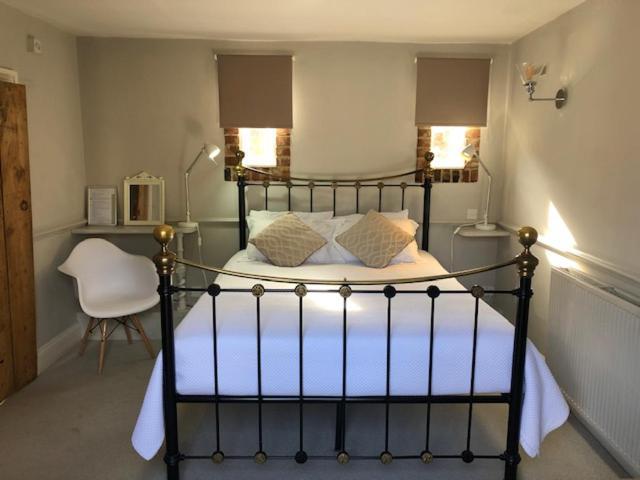 Double Room,979358620:JPEG