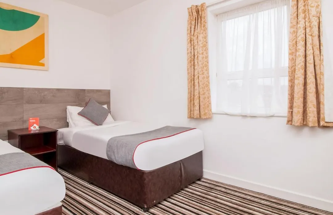 Cardiff Riverside Hotel By Belvilla-1