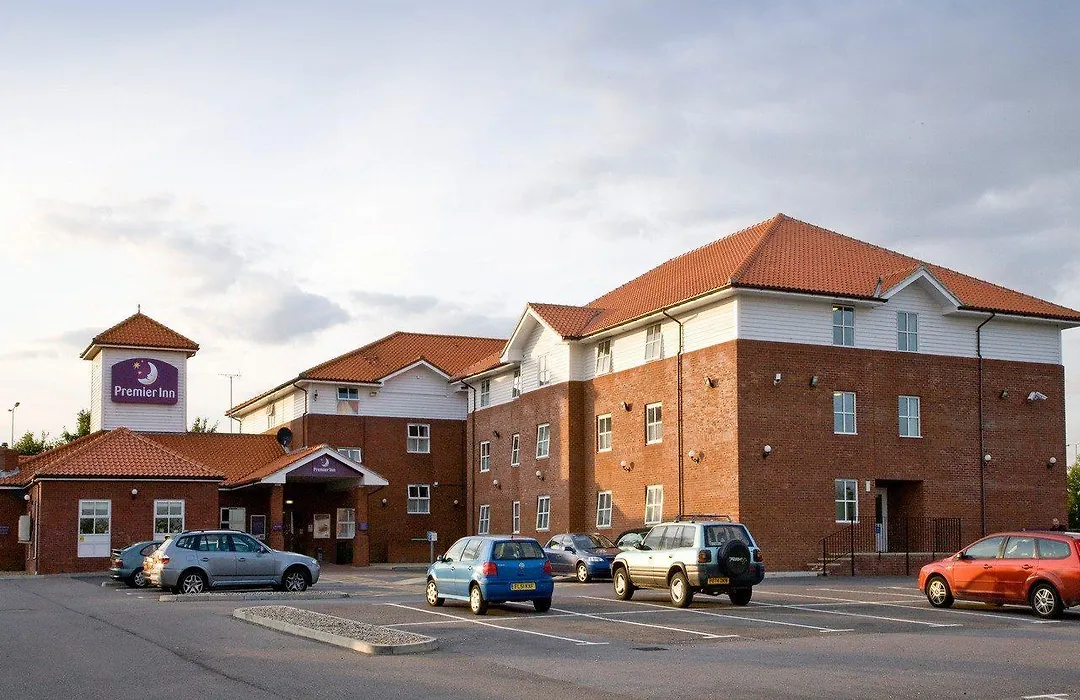 Premier Inn Chelmsford - Springfield-1
