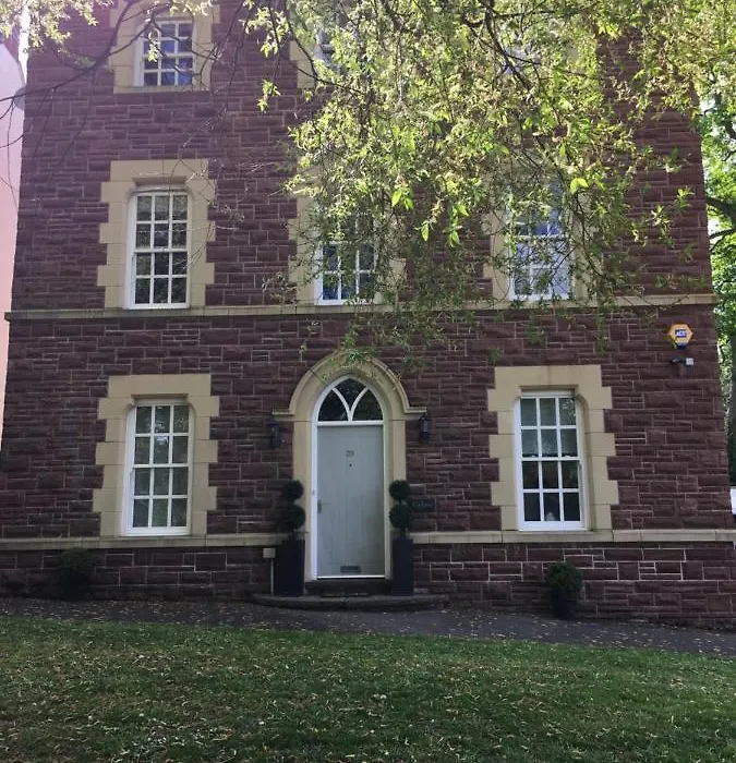 Ty Llew Lodge-1