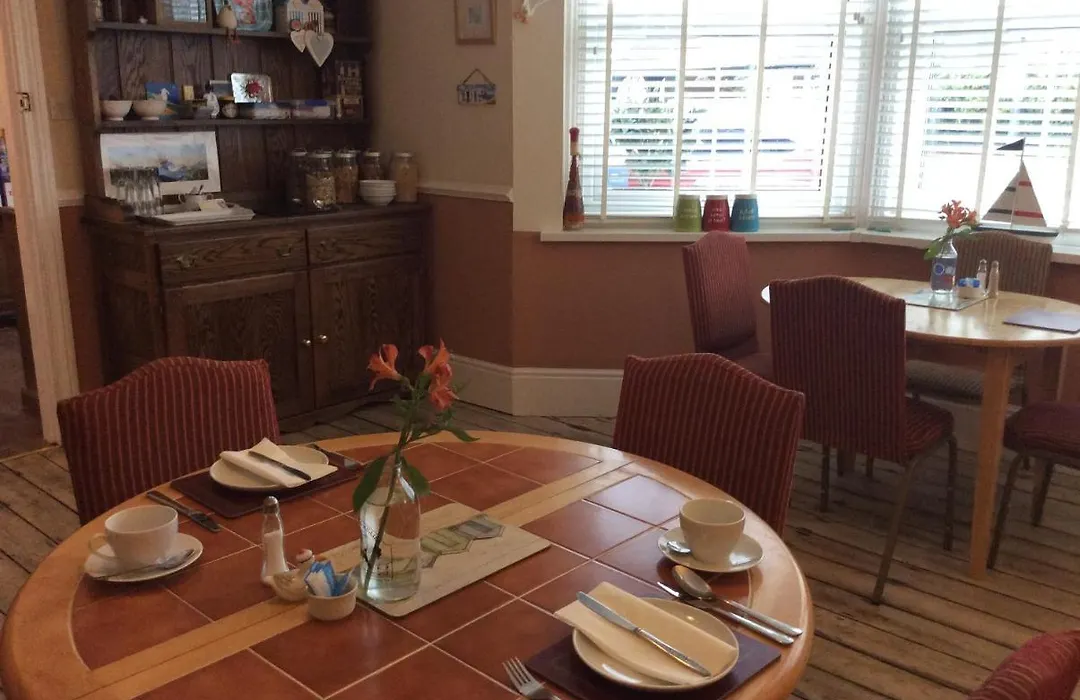 Highfield Guest House-1