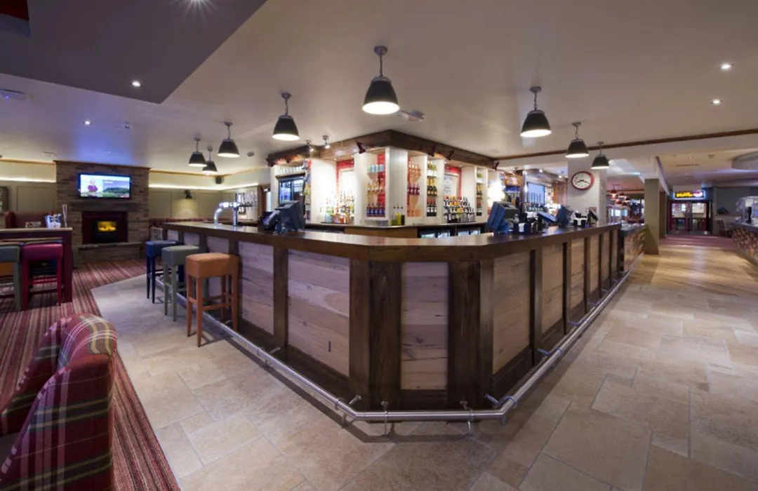 Premier Inn Newcastle Under Lyme-1