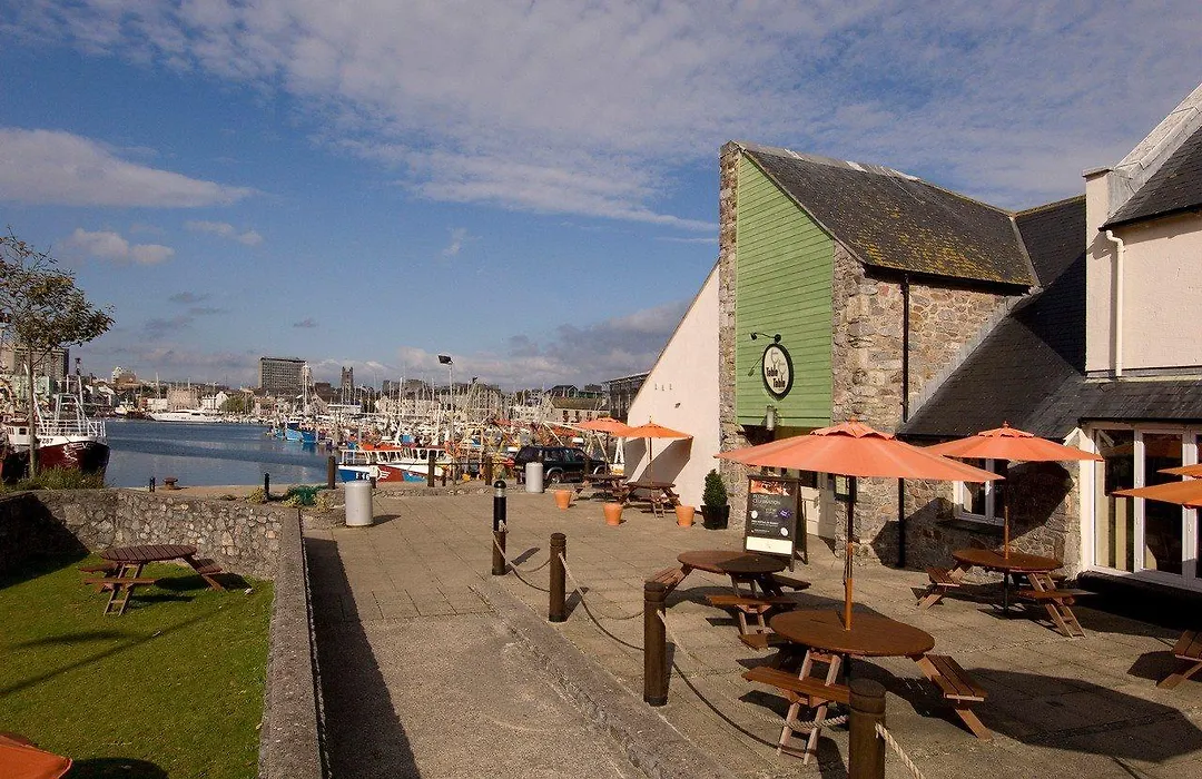 Premier Inn Plymouth City Centre - Sutton Harbour-1