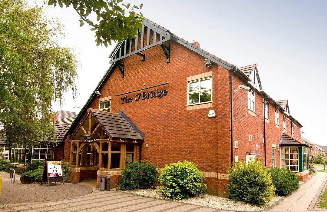 Premier Inn Tamworth Central-1
